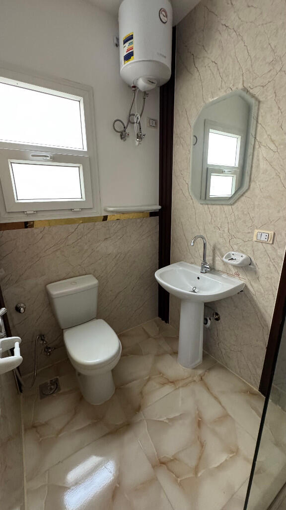 47833678109e69fcd33f1c3cae50255d 2 bedroom apartment for sale in Hurghada with sea view