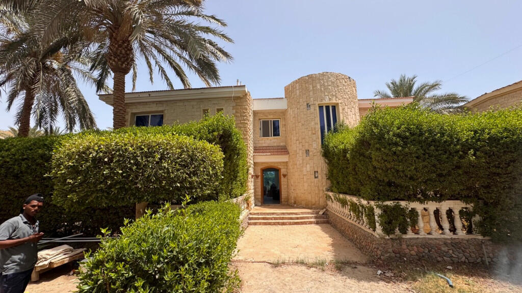 Villa for sale in Hurghada at Palma Resort with private pool