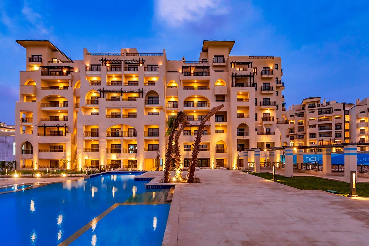 ALDAU Heights apartments apartment development with landscaped grounds in Hurghada